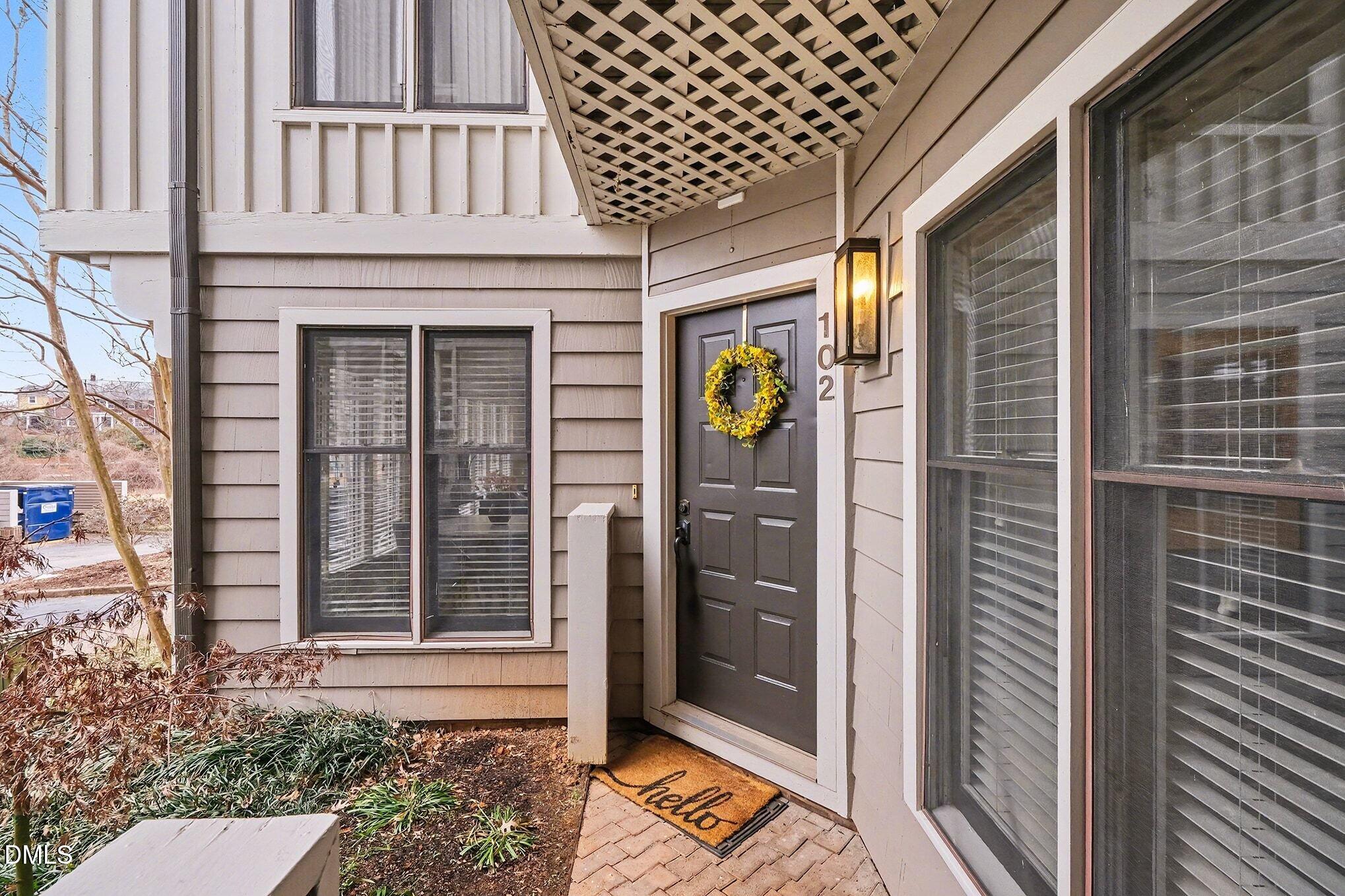 730 Washington Street, Unit 102 Raleigh, NC 27605 - Photo 2 of 20 002-730 Washington 102