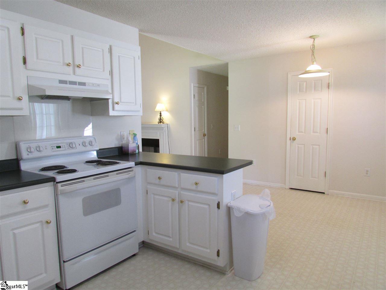 117 Sheffield Road Easley, SC 29642 - Photo 6 of 24 Gallery Image 6