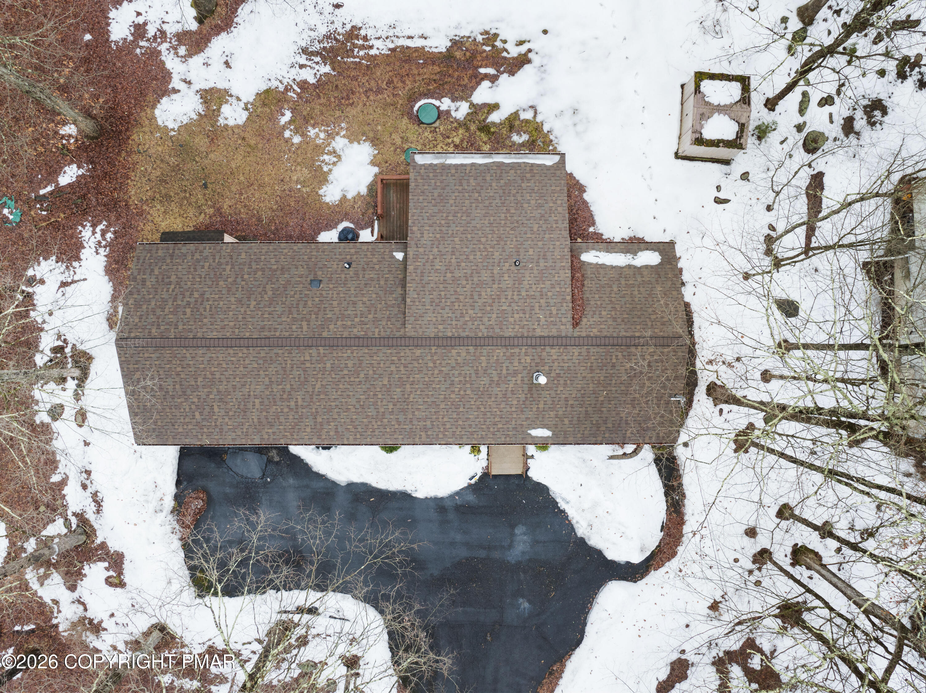 1107 Mink Trail Bushkill, PA 18324 - Photo 5 of 42 a aerial view of a house with a yard