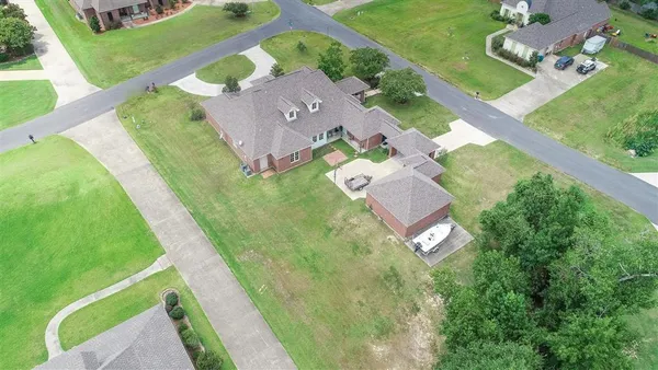 $499,000 | 231 Merlot Drive, Lake Charles, LA 70611
