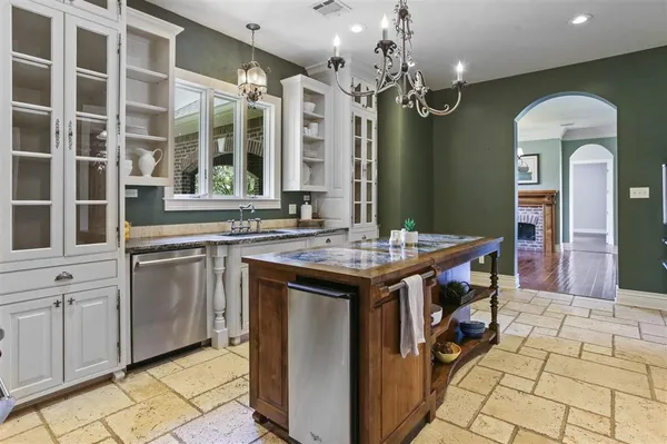 $499,000 | 231 Merlot Drive, Lake Charles, LA 70611