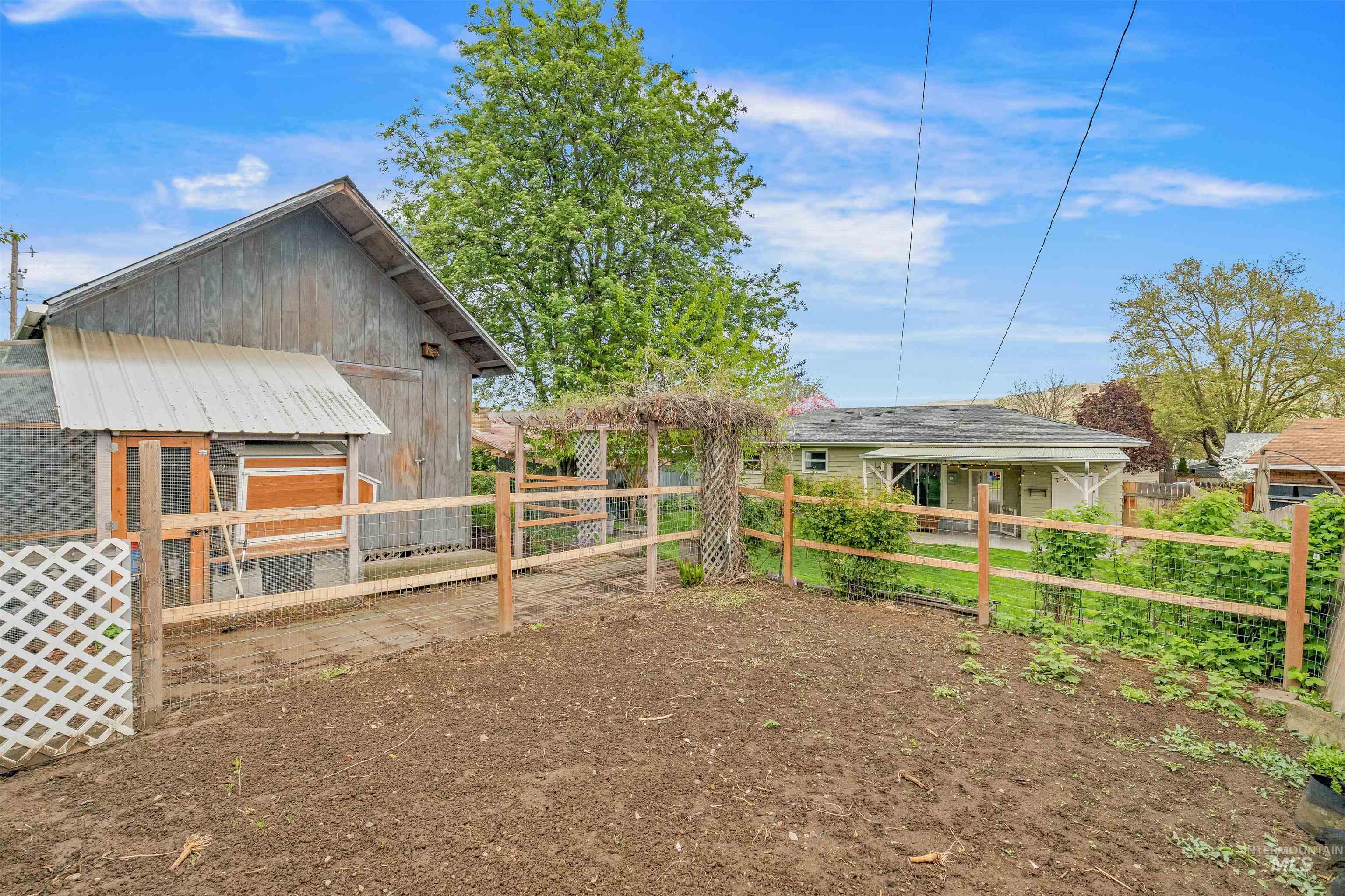 2320 9th Avenue Lewiston, ID 83501 - Photo 40 of 44