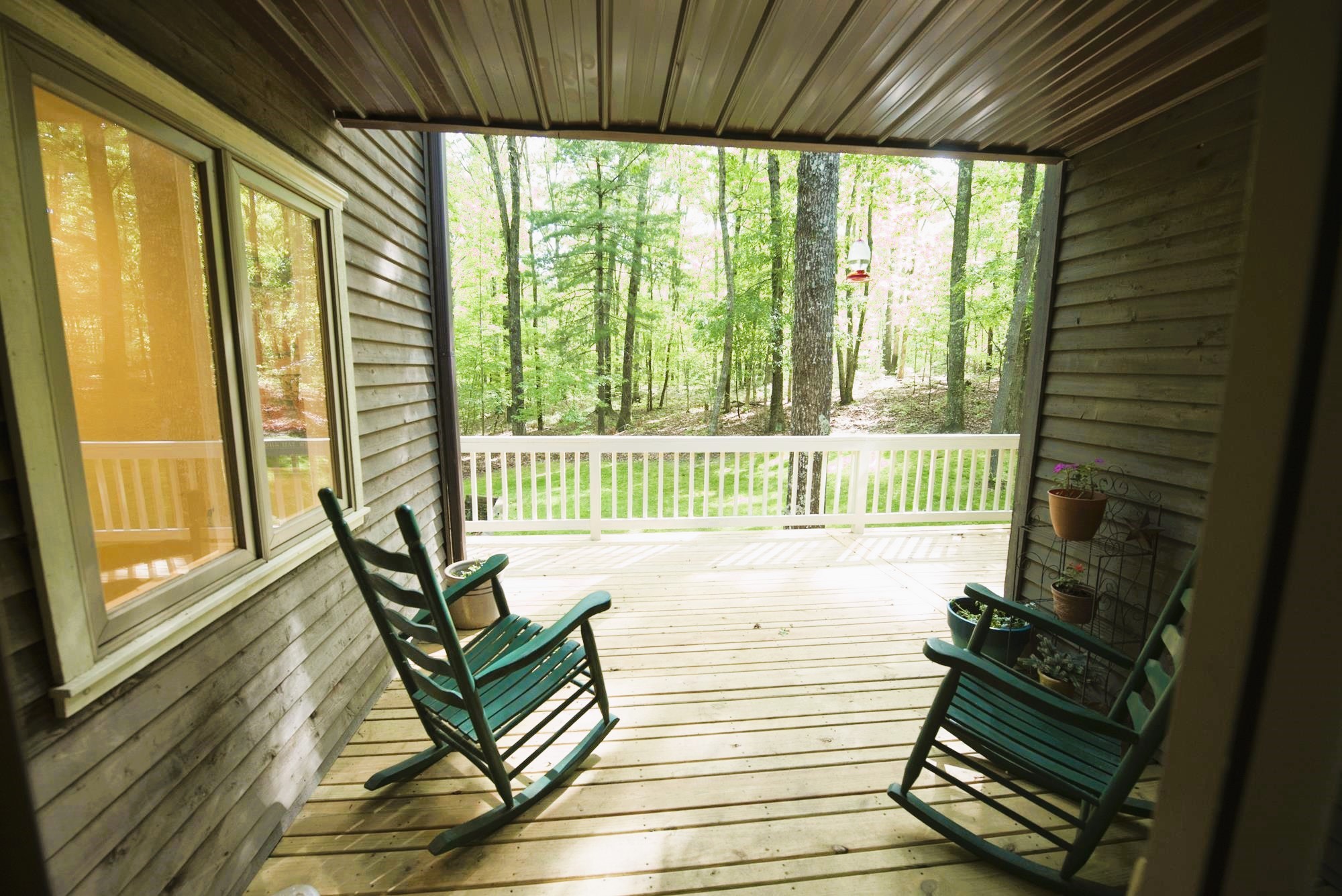 727 Deepwoods Road Sewanee, TN 37375 - Photo 18 of 21 a living room with furniture and a yard