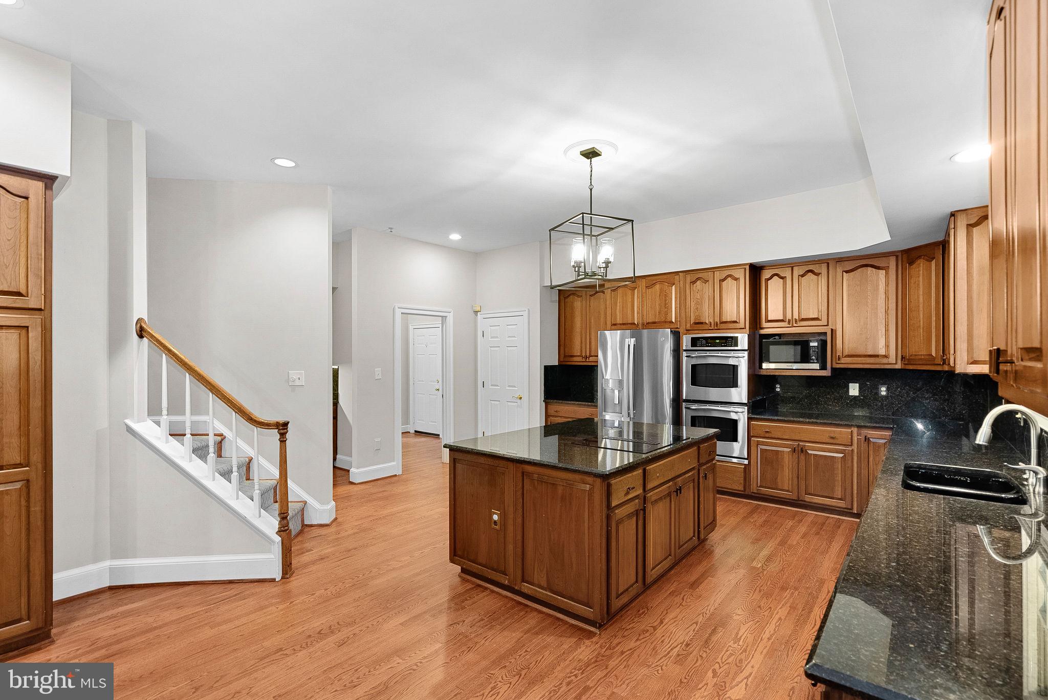 190 Falcon Ridge Road Great Falls, VA 22066 - Photo 22 of 122
