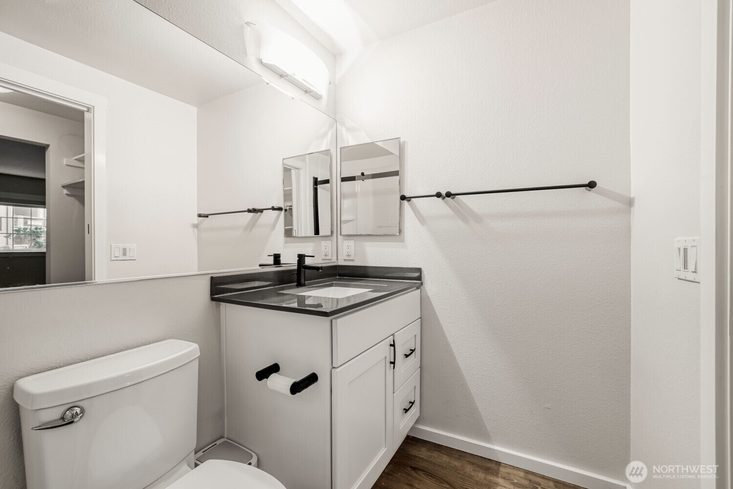 12404 East Gibson Road, Unit P105 Everett, WA 98204 - Photo 13 of 23