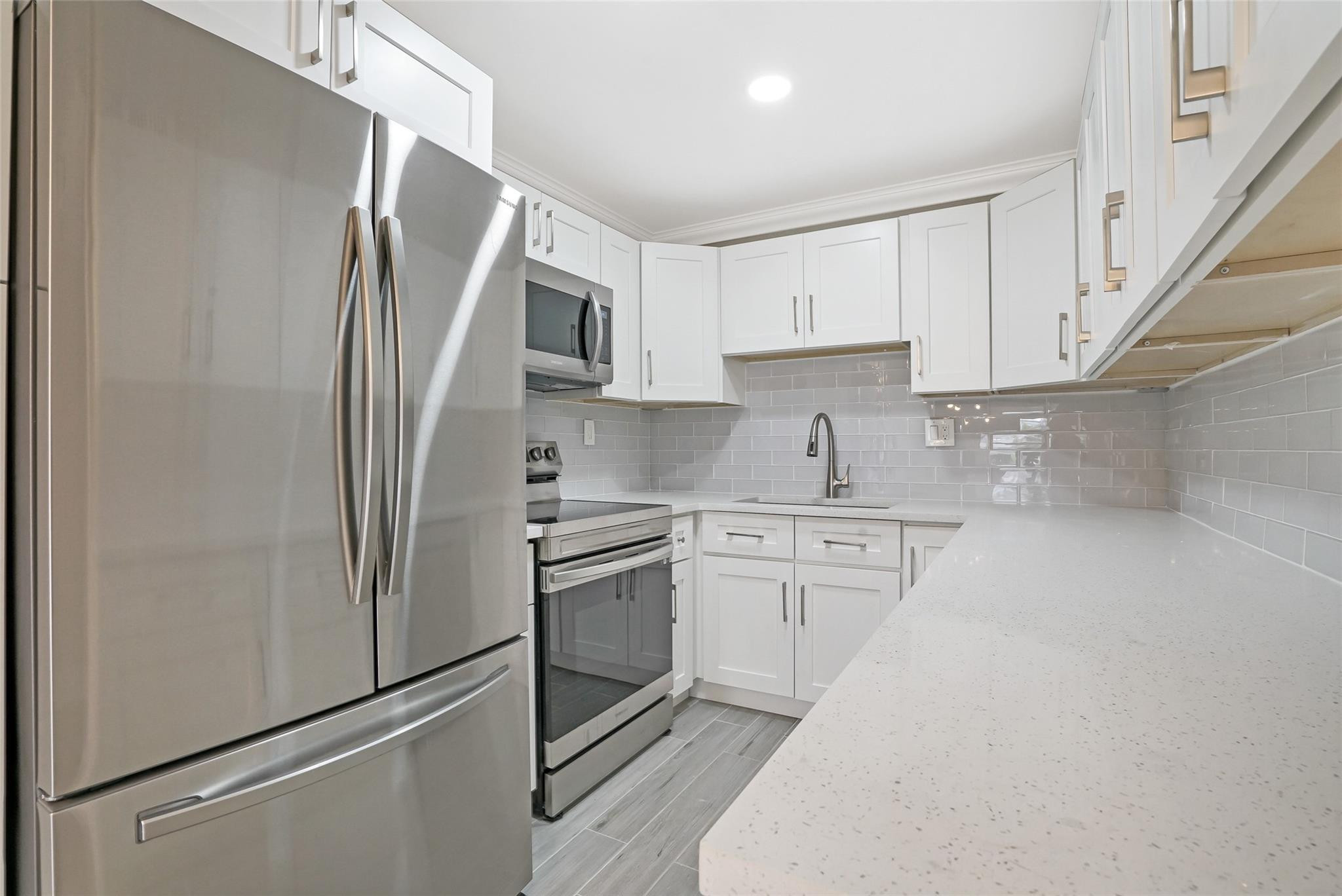 9370 Southwest 8th Street, Unit 217 Boca Raton, FL 33428 - Photo 2 of 15 Photo 2