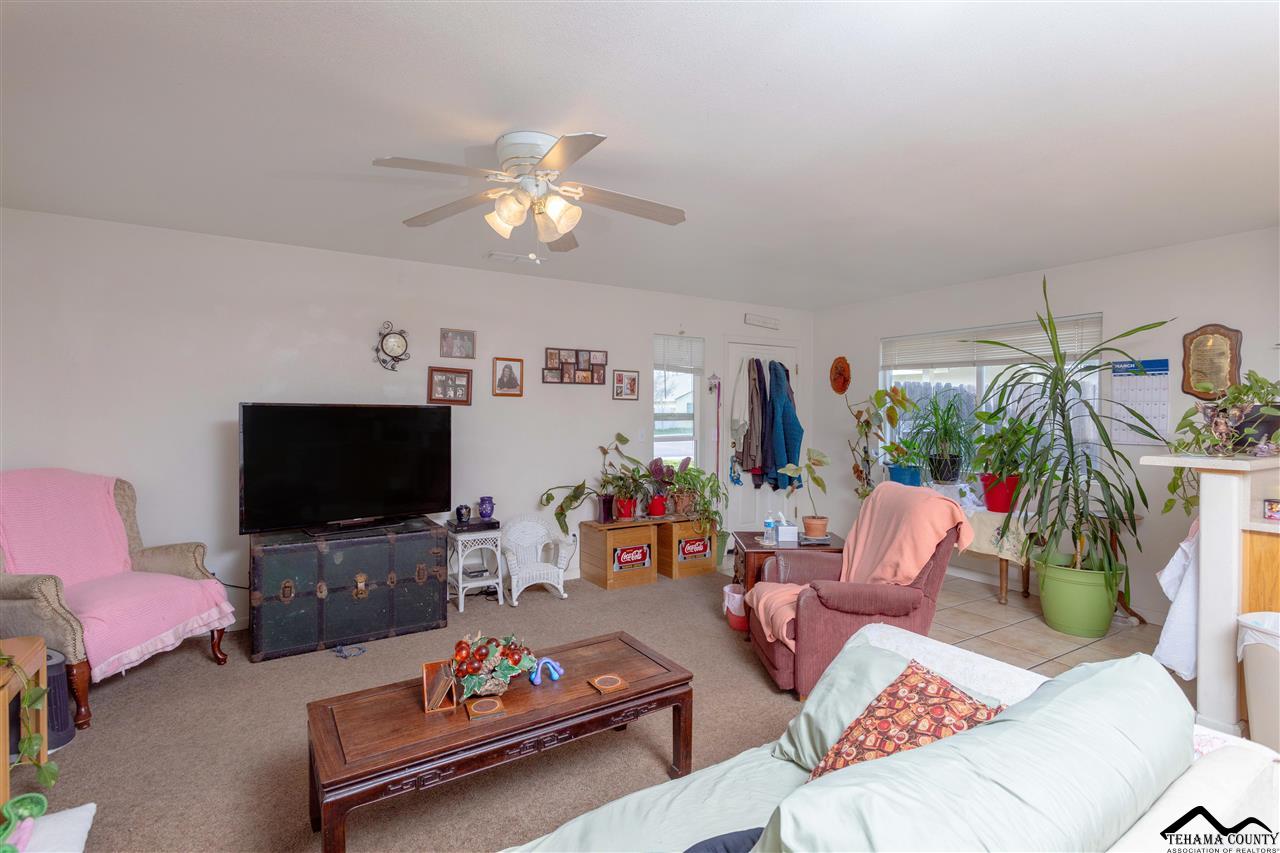 1395 5th Avenue Corning, CA 96021 - Photo 3 of 8