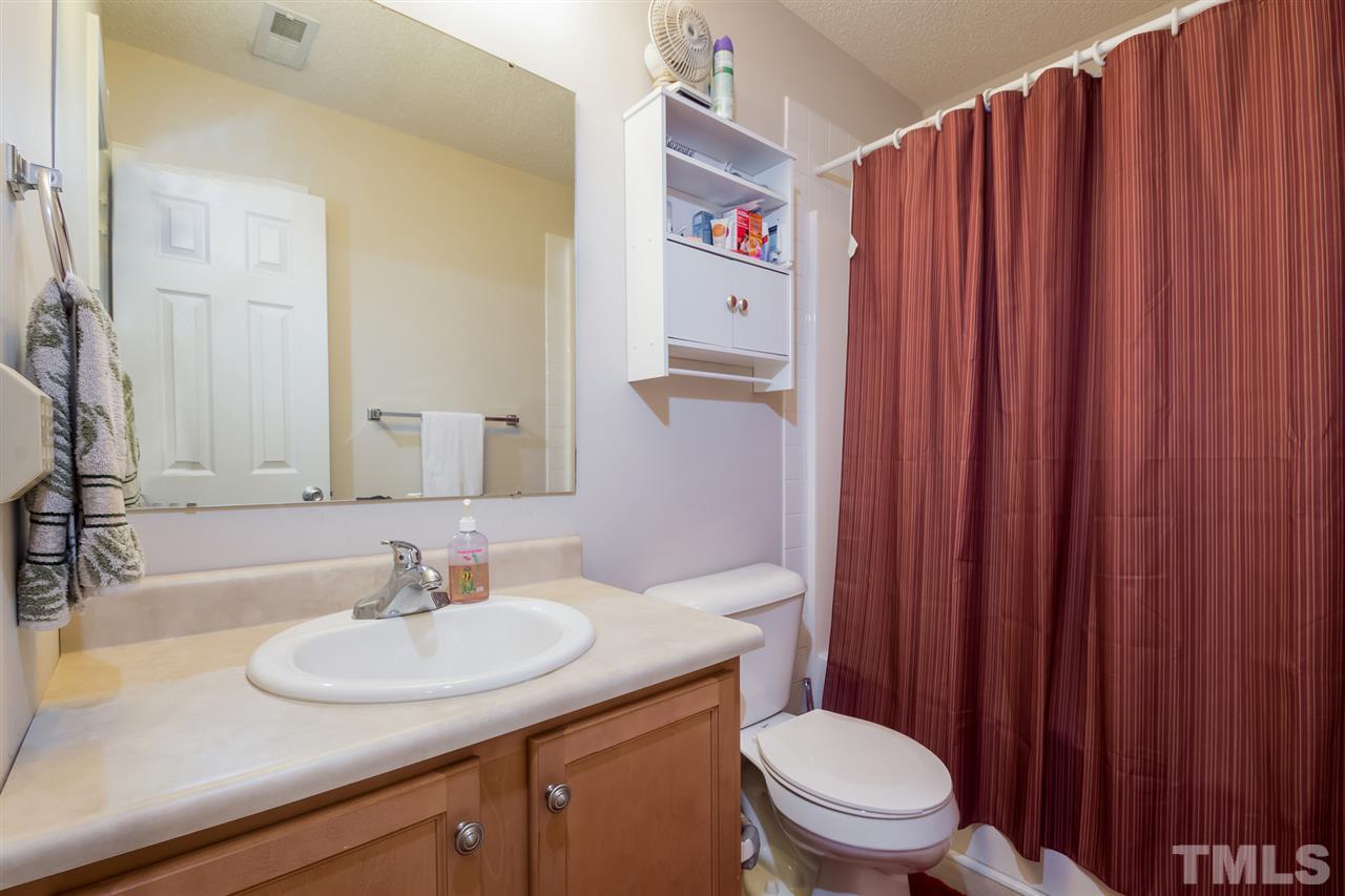 820 Bramblegate Road Hope Mills, NC 28348 - Photo 14 of 20 Gallery Image 14