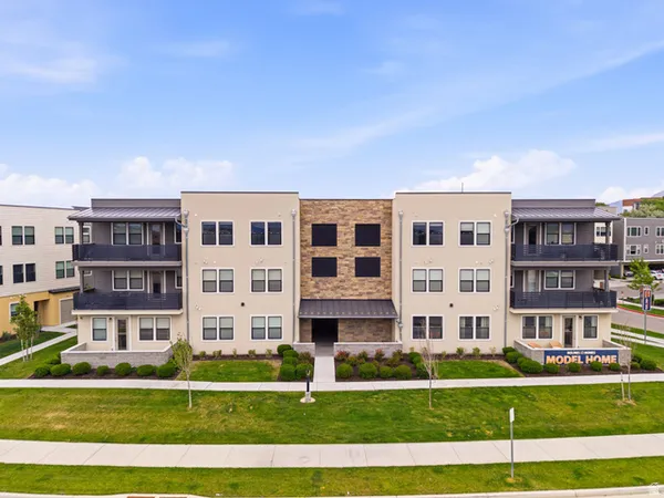 $415,000 | 8392 Sky Mirror Lane, Unit 202, Midvale, UT 84047