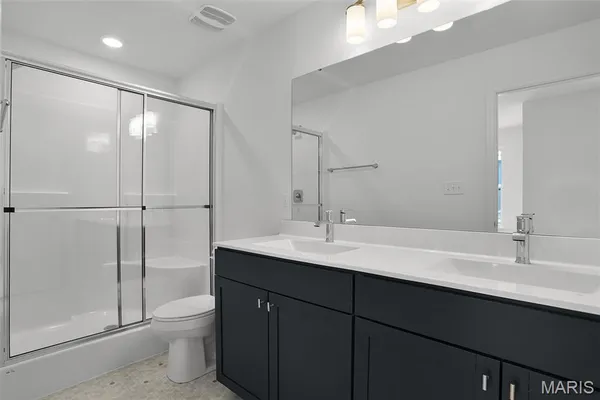 $377,500 | 7119 Trainor Place, St. Louis, MO 63116