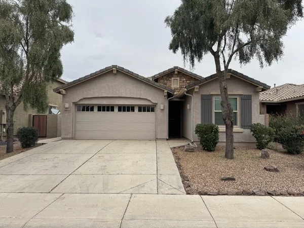 $2,295 | 36825 Yellowstone Drive, San Tan Valley, AZ 85140