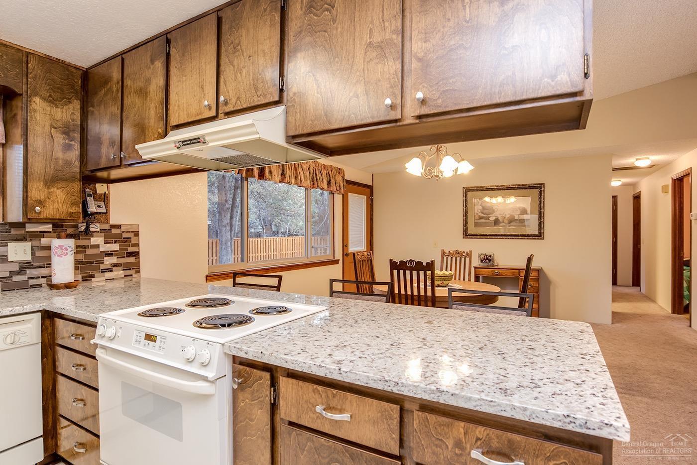 20249 Rae Road Bend, OR 97702 - Photo 12 of 23 Additional Photo