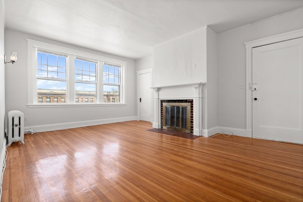 1982 Commonwealth Avenue, Unit 9 Boston, MA 02135 - Photo 2 of 22 Gallery Image 2