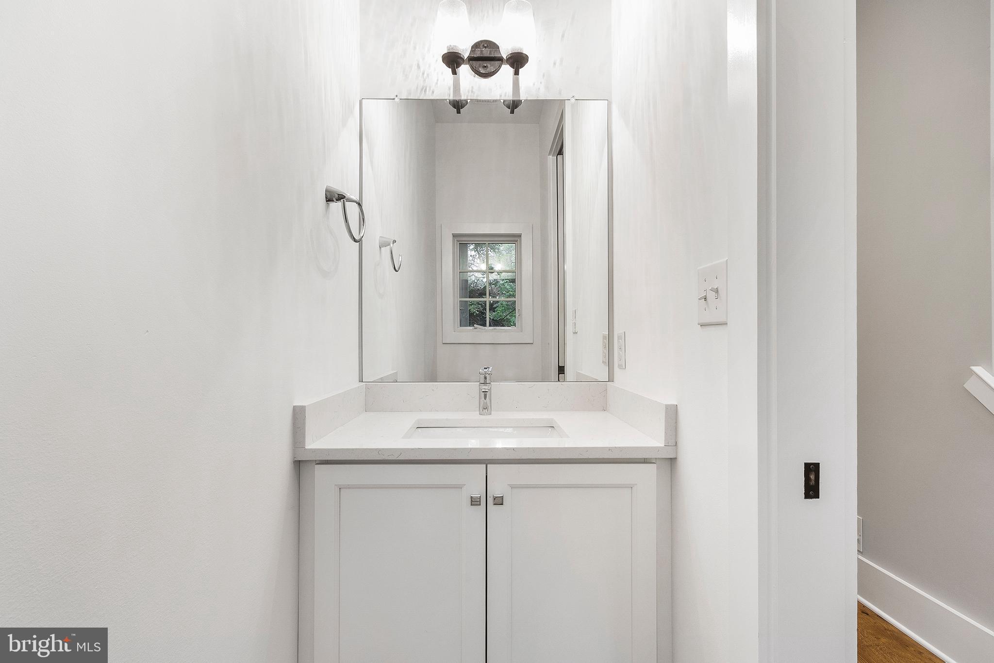 820 Roscommon Road Bryn Mawr, PA 19010 - Photo 30 of 56 Gallery Image 30