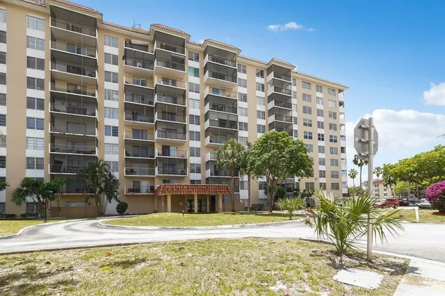 a view of a tall building