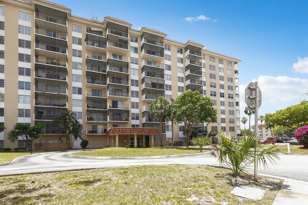 4174 Inverrary Drive, Unit 701 Lauderhill, FL 33319 - Photo 24 of 24 a view of a tall building