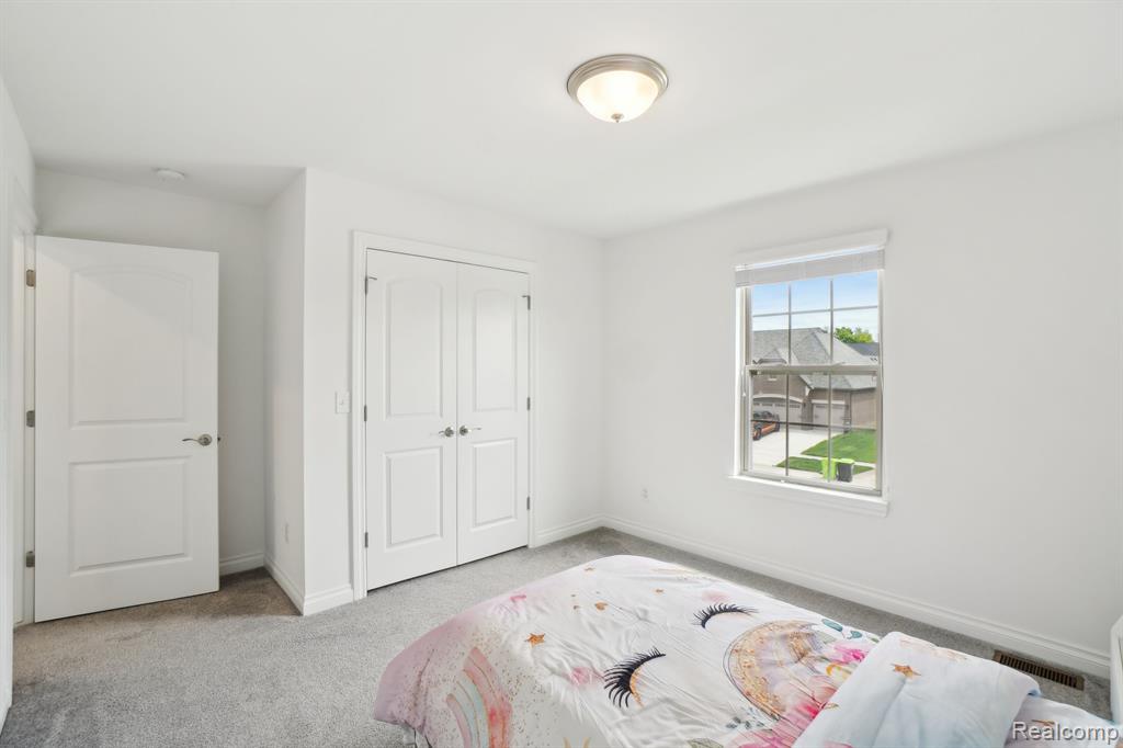 49793 Split Rock Road Macomb, MI 48044 - Photo 23 of 47 Gallery Image 23