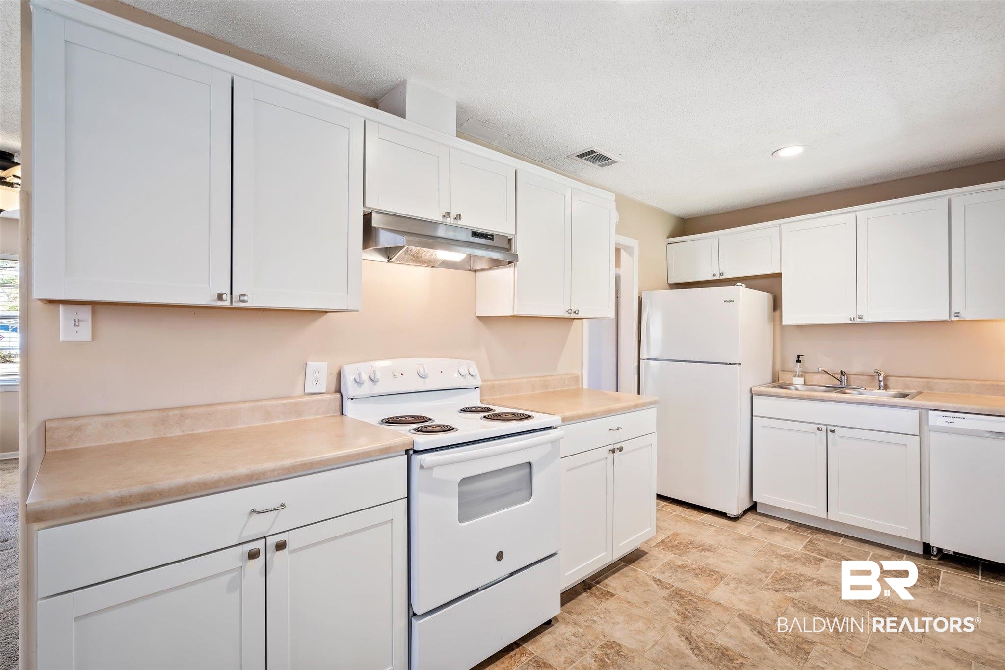 3371 Childers Street Mobile, AL 36605 - Photo 8 of 23