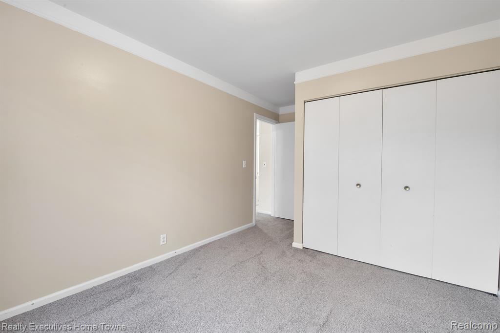 3109 Vincent Road North Street, MI 48049 - Photo 17 of 44 Gallery Image 17