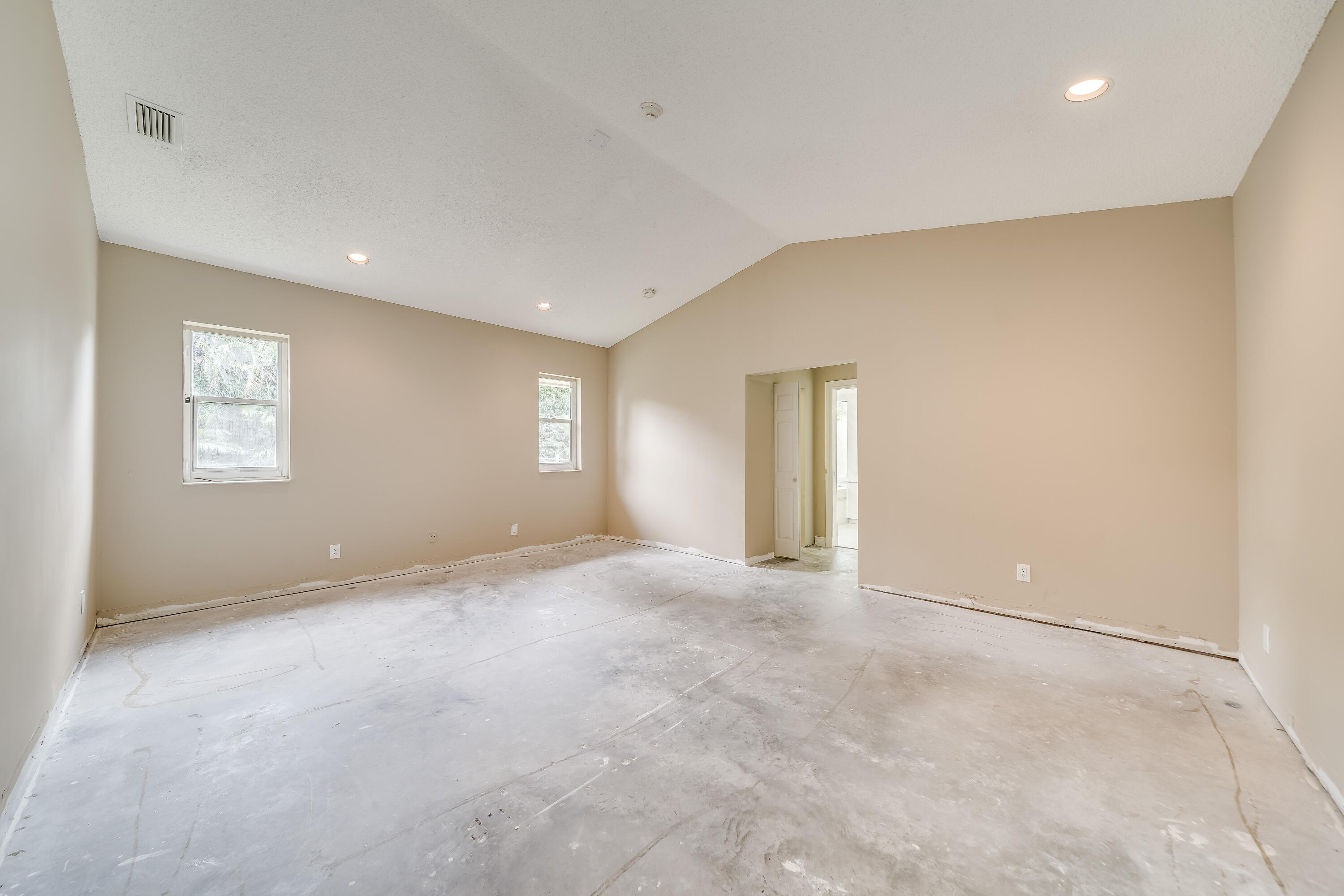 20250 Southwest 50th Place Southwest Ranches, FL 33332 - Photo 27 of 51 32_interior-27