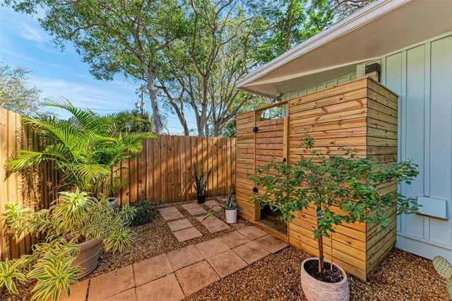 $624,900 | 3734 Iroquois Avenue, Sarasota, FL 34234