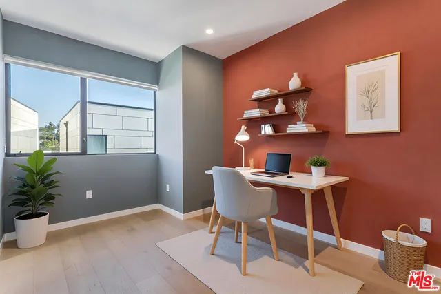 $8,500 | 906 North Benton Way, Los Angeles, CA 90026