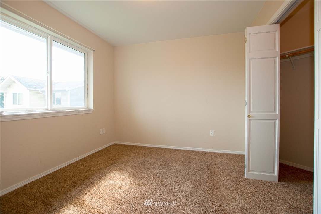 239 Front Street Sumas, WA 98295 - Photo 16 of 20