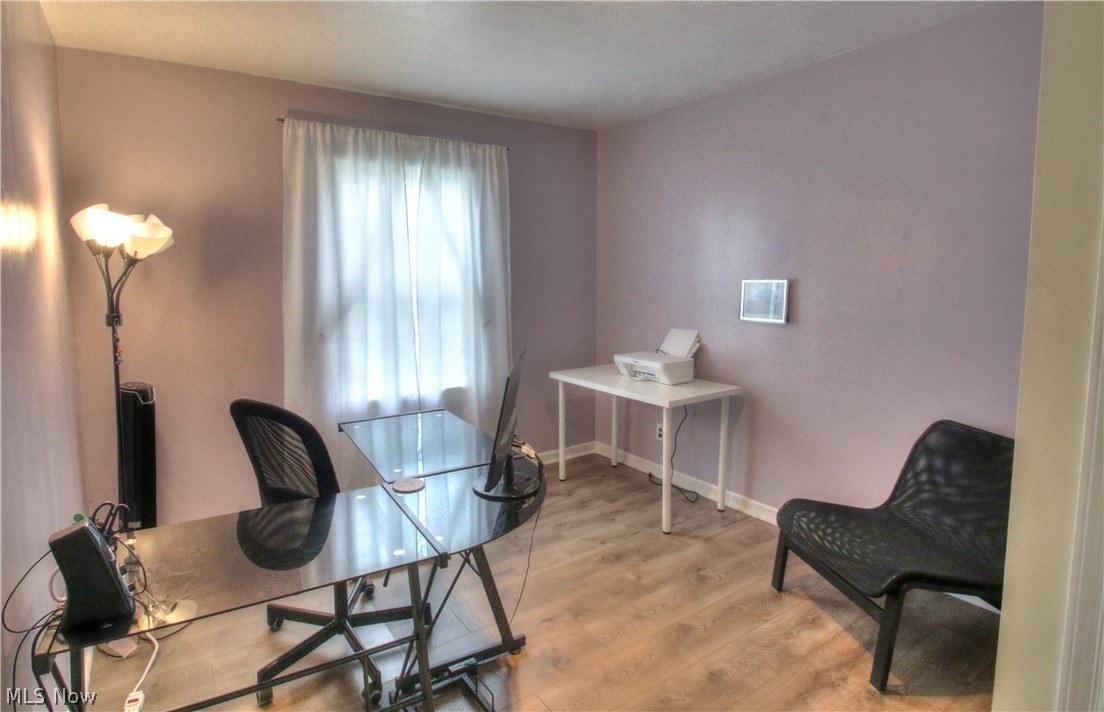 5135 Bridgewater Road Cleveland, OH 44124 - Photo 16 of 24
