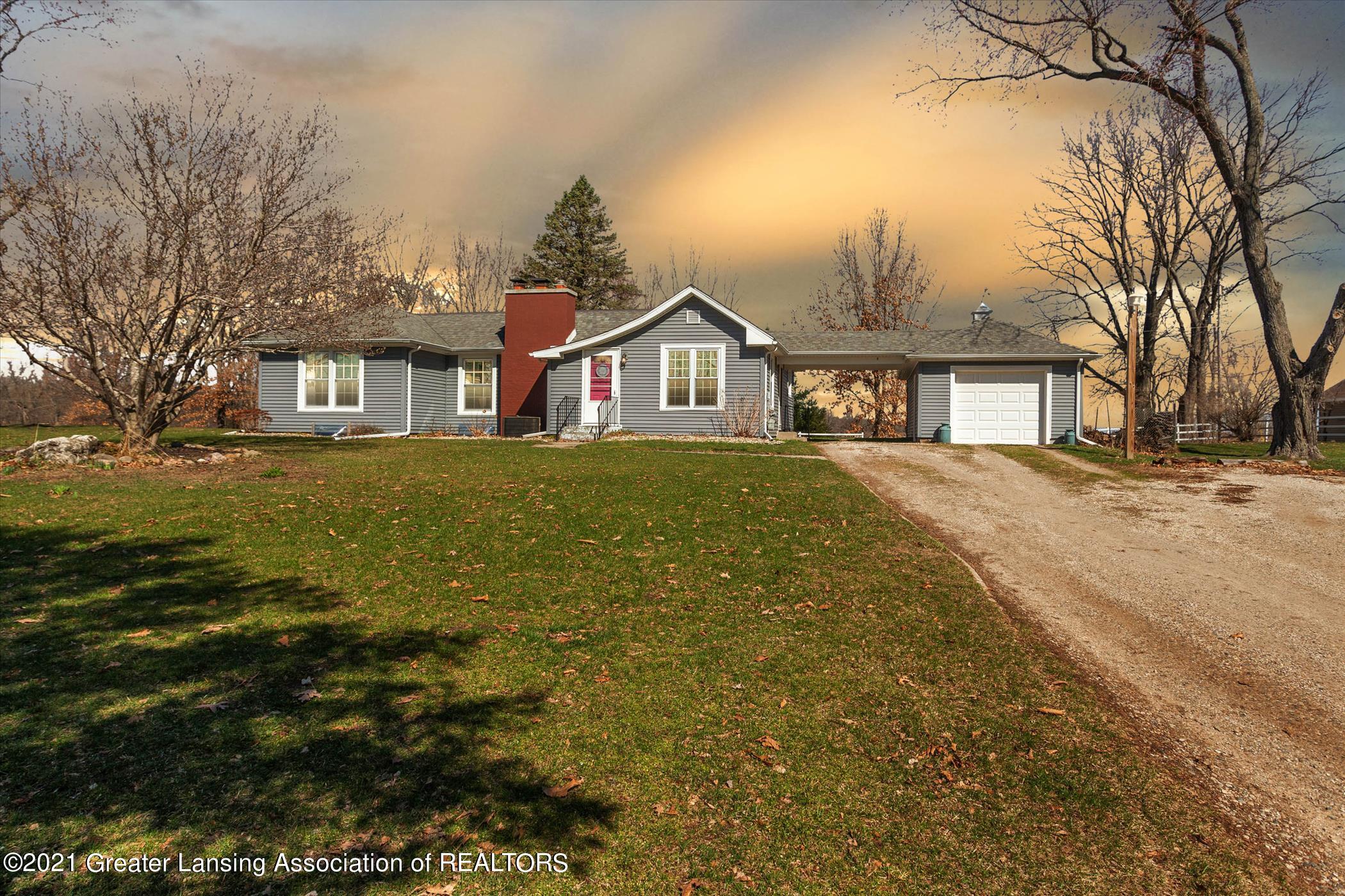 26123 Anderson Road Olivet, MI 49076 - Photo 1 of 35 Front of House