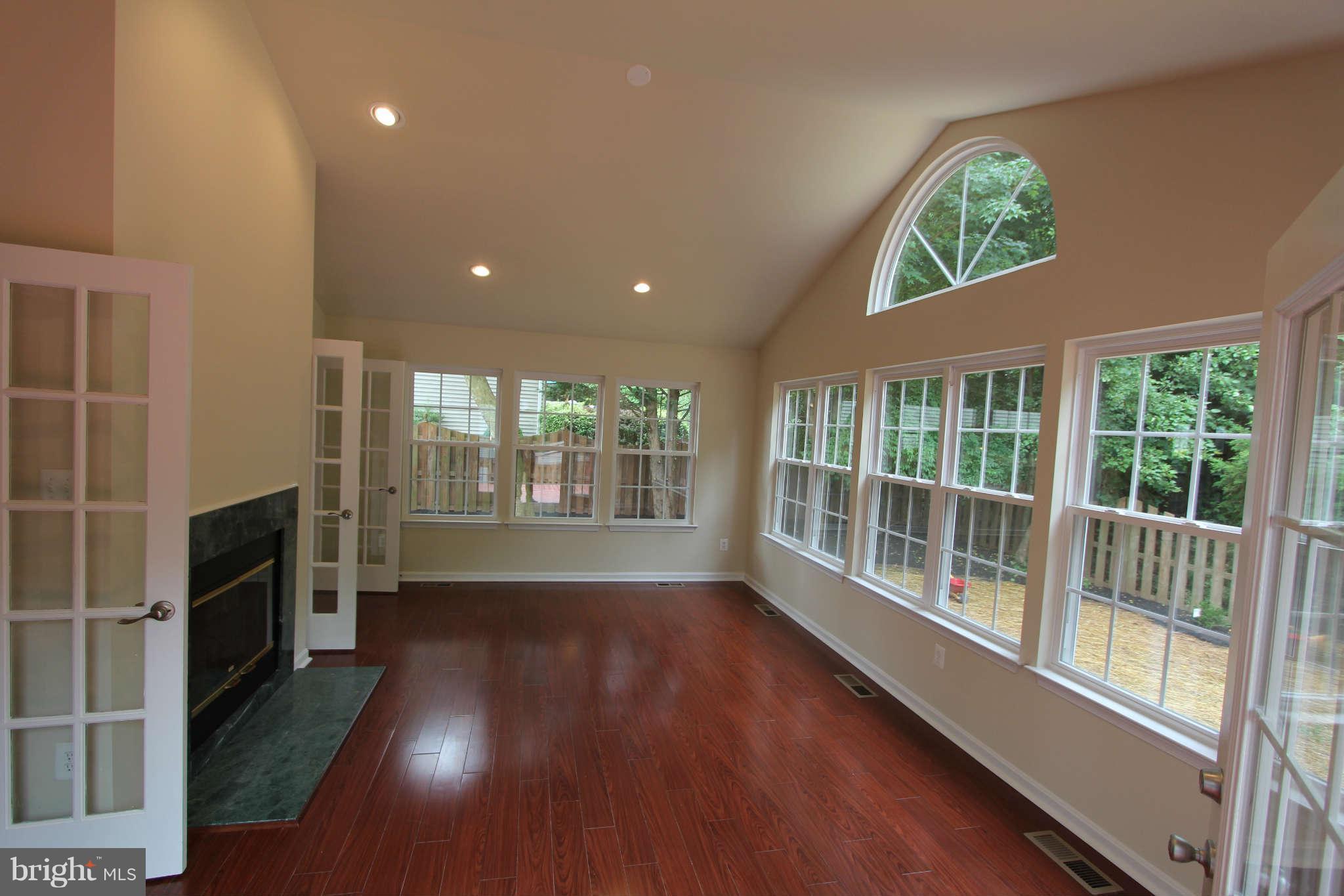 21301 Mirror Ridge Place Sterling, VA 20164 - Photo 16 of 30 View