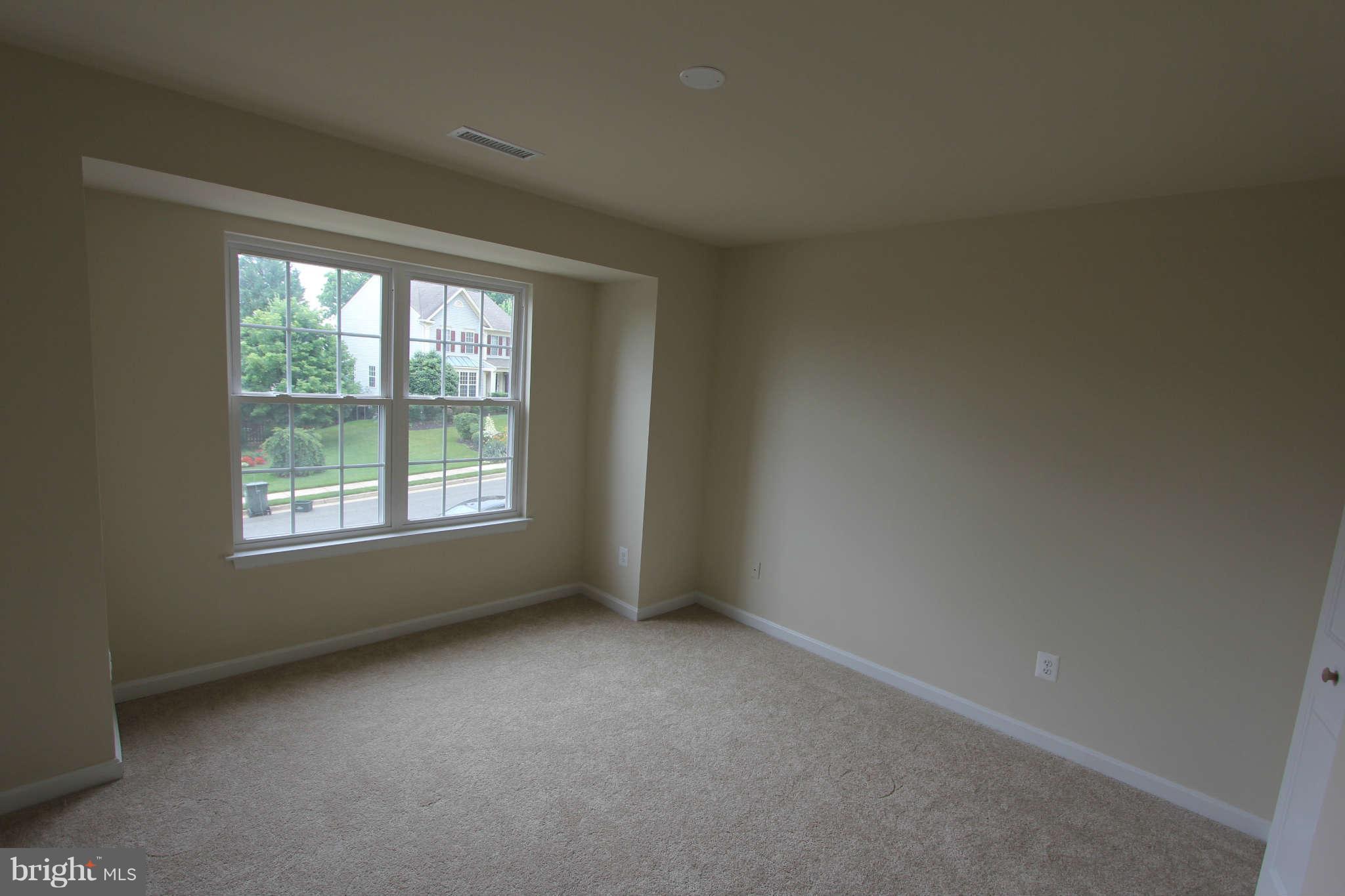 21301 Mirror Ridge Place Sterling, VA 20164 - Photo 17 of 30 Bedroom