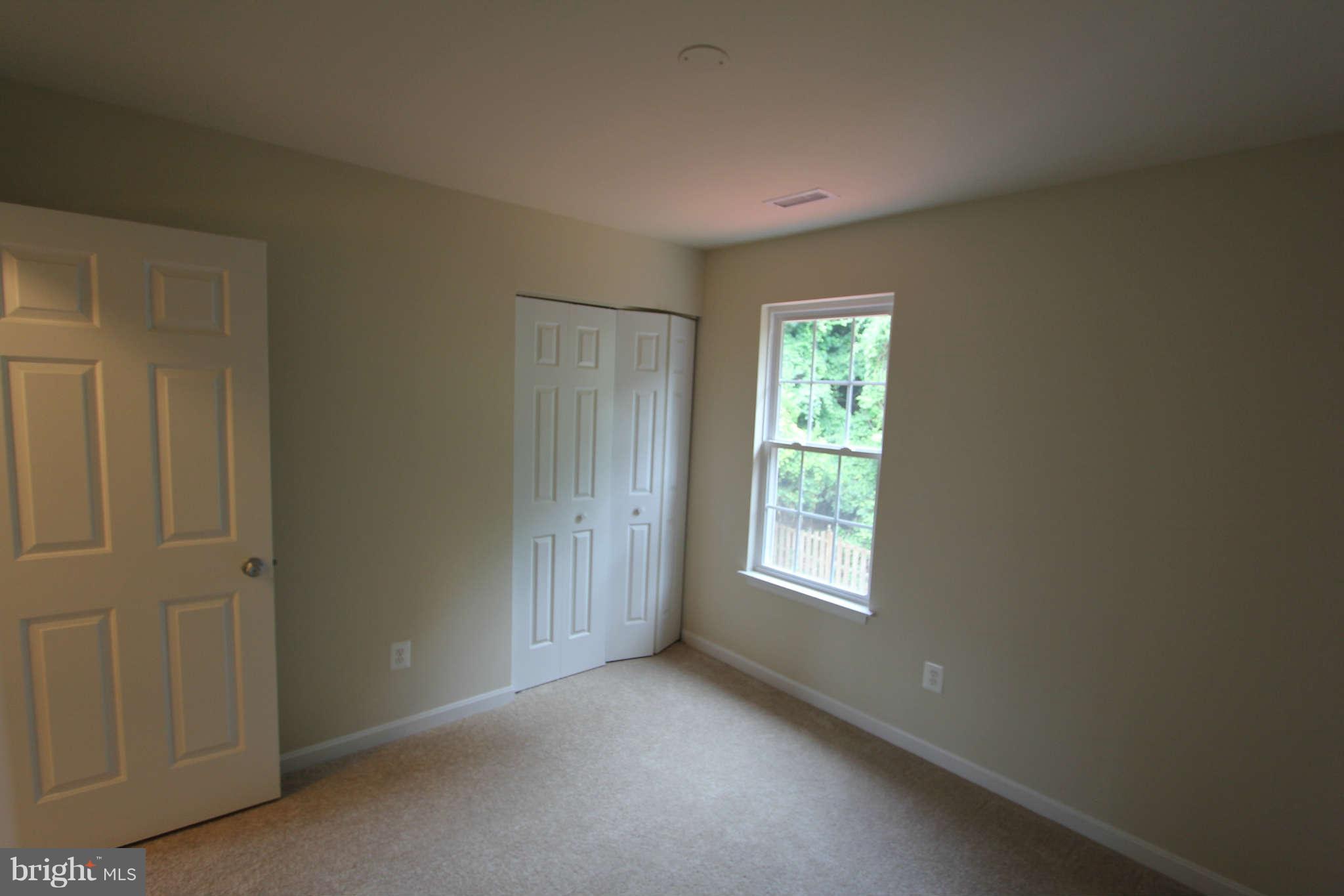 21301 Mirror Ridge Place Sterling, VA 20164 - Photo 20 of 30 Bedroom