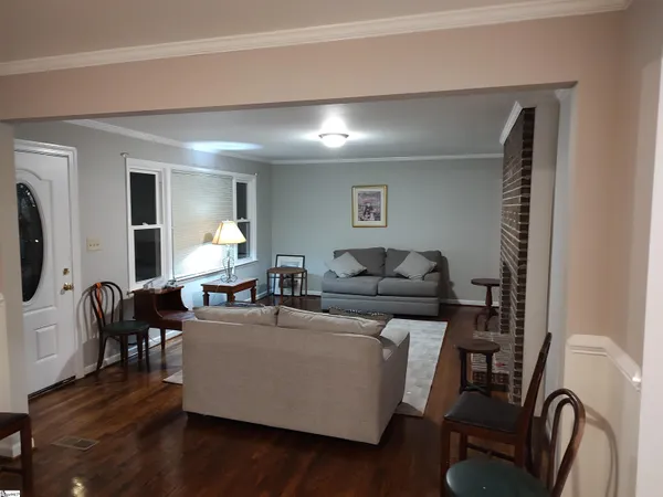 $3,900 | 402 New Harrison Bridge Road, Simpsonville, SC 29680