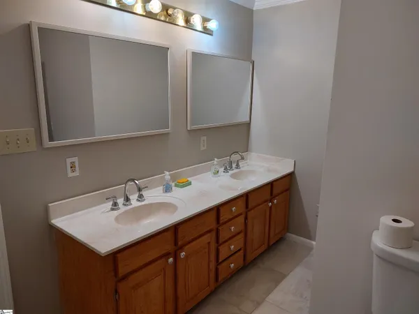 $3,900 | 402 New Harrison Bridge Road, Simpsonville, SC 29680
