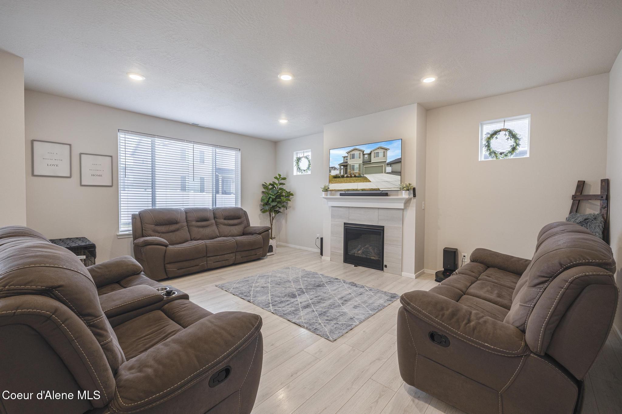 3061 North Allison Street Post Falls, ID 83854 - Photo 5 of 21 Gas Fireplace