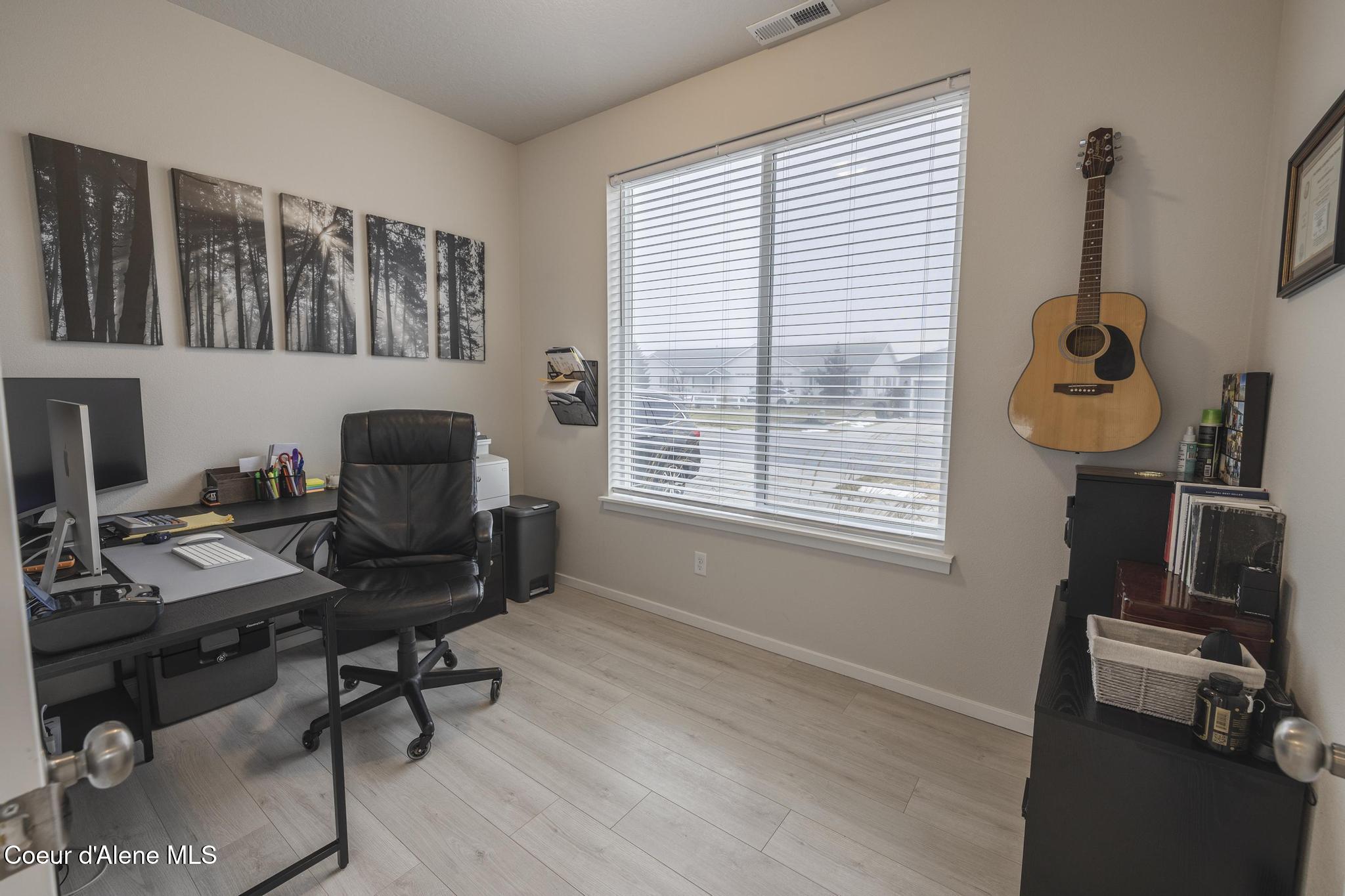 3061 North Allison Street Post Falls, ID 83854 - Photo 9 of 21 Downstairs Office