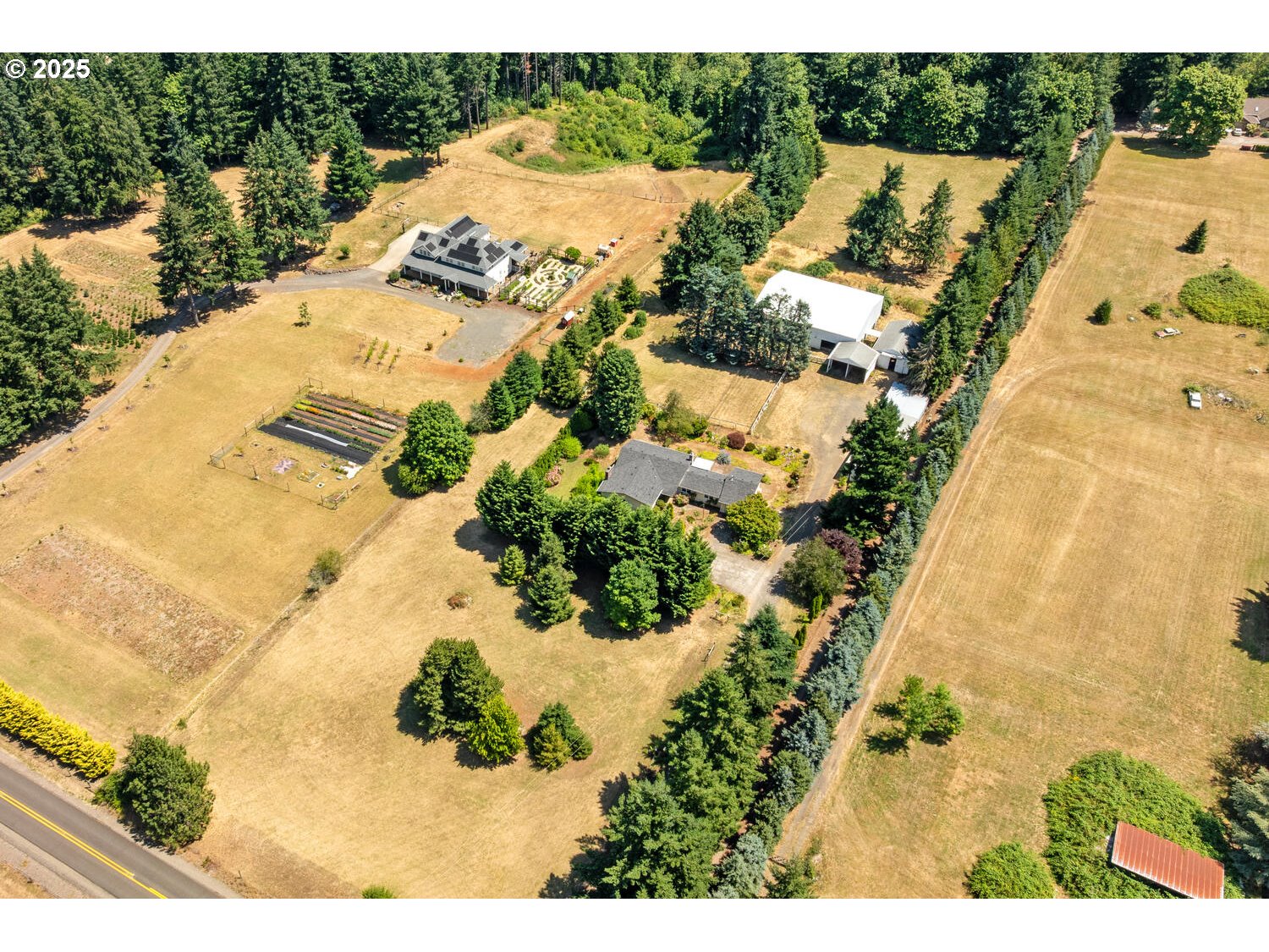 20068 South Ridge Road Oregon City, OR 97045 - Photo 1 of 47 a view of a swimming pool