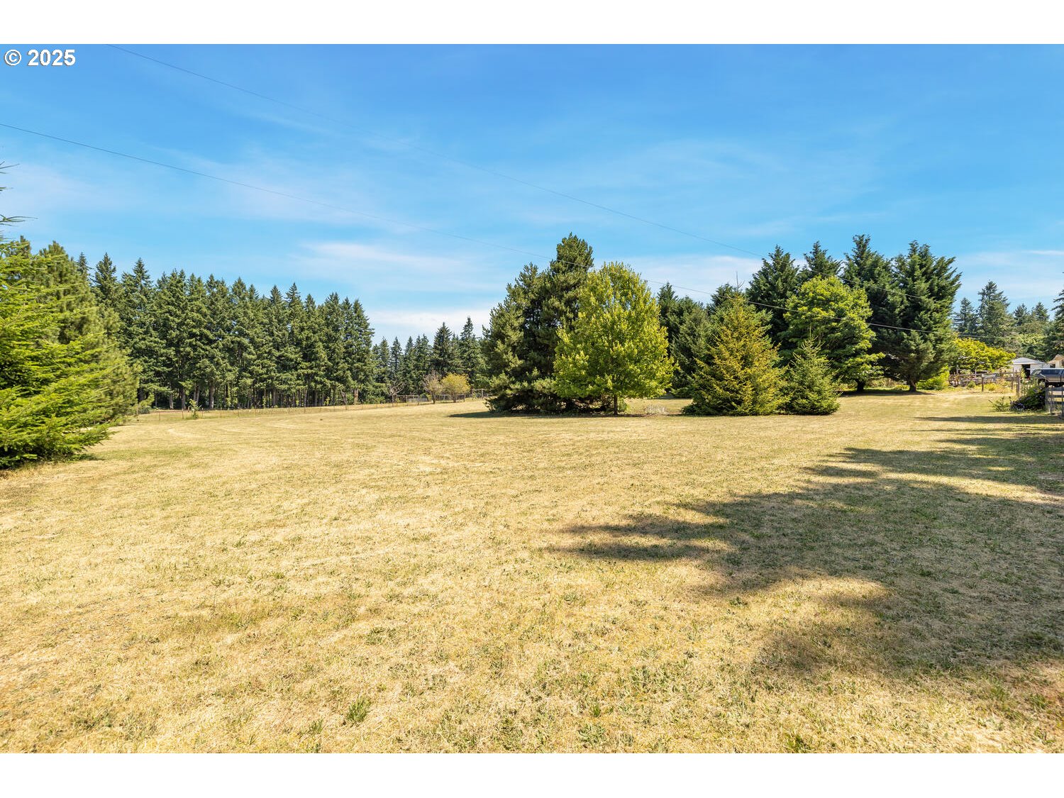 20068 South Ridge Road Oregon City, OR 97045 - Photo 43 of 47 a view of beach and ocean