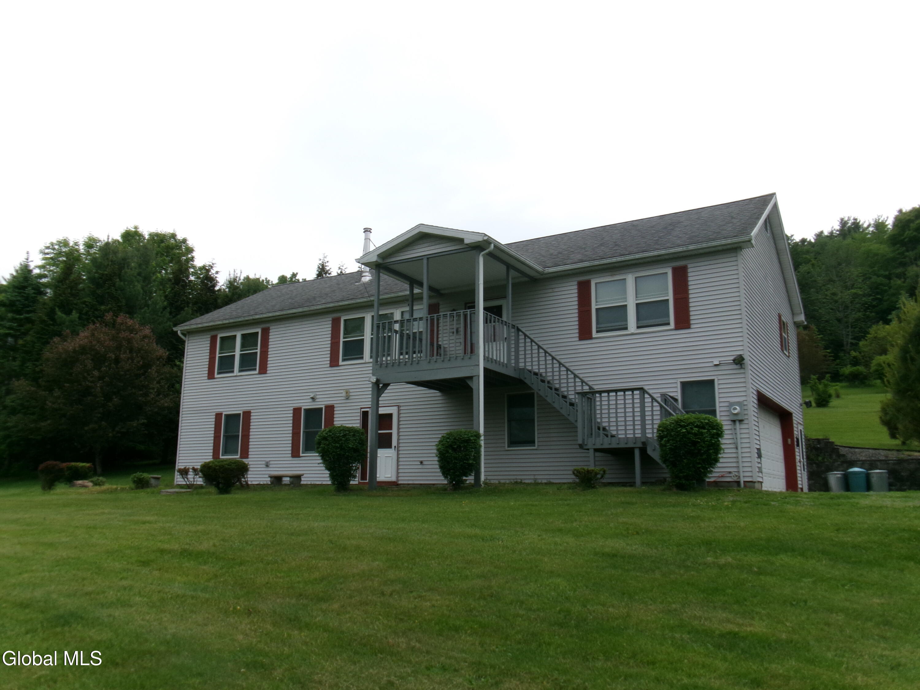 75 Higgins Road North Greenbush, NY 12198 - Photo 1 of 27 Front