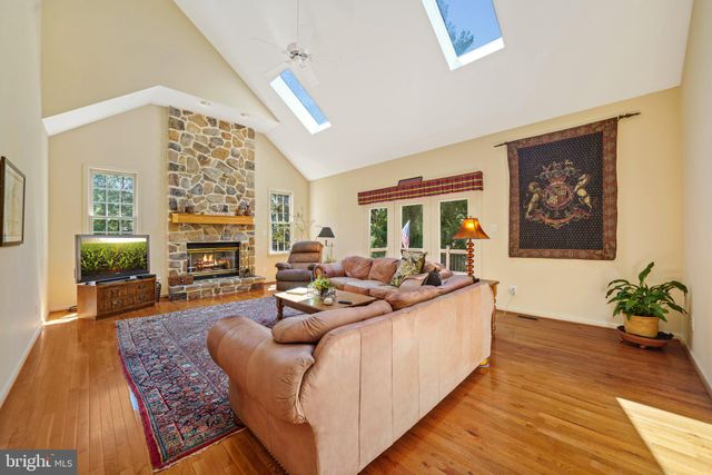 $825,000 | 997 Centennial Drive, West Chester, PA 19382