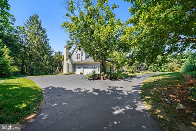 $825,000 | 997 Centennial Drive, West Chester, PA 19382