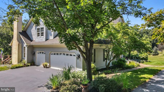$825,000 | 997 Centennial Drive, West Chester, PA 19382