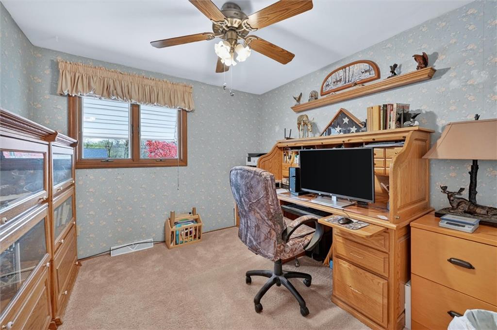 841 Blue Ridge Road Pittsburgh, PA 15239 - Photo 12 of 17 Gallery Image 12