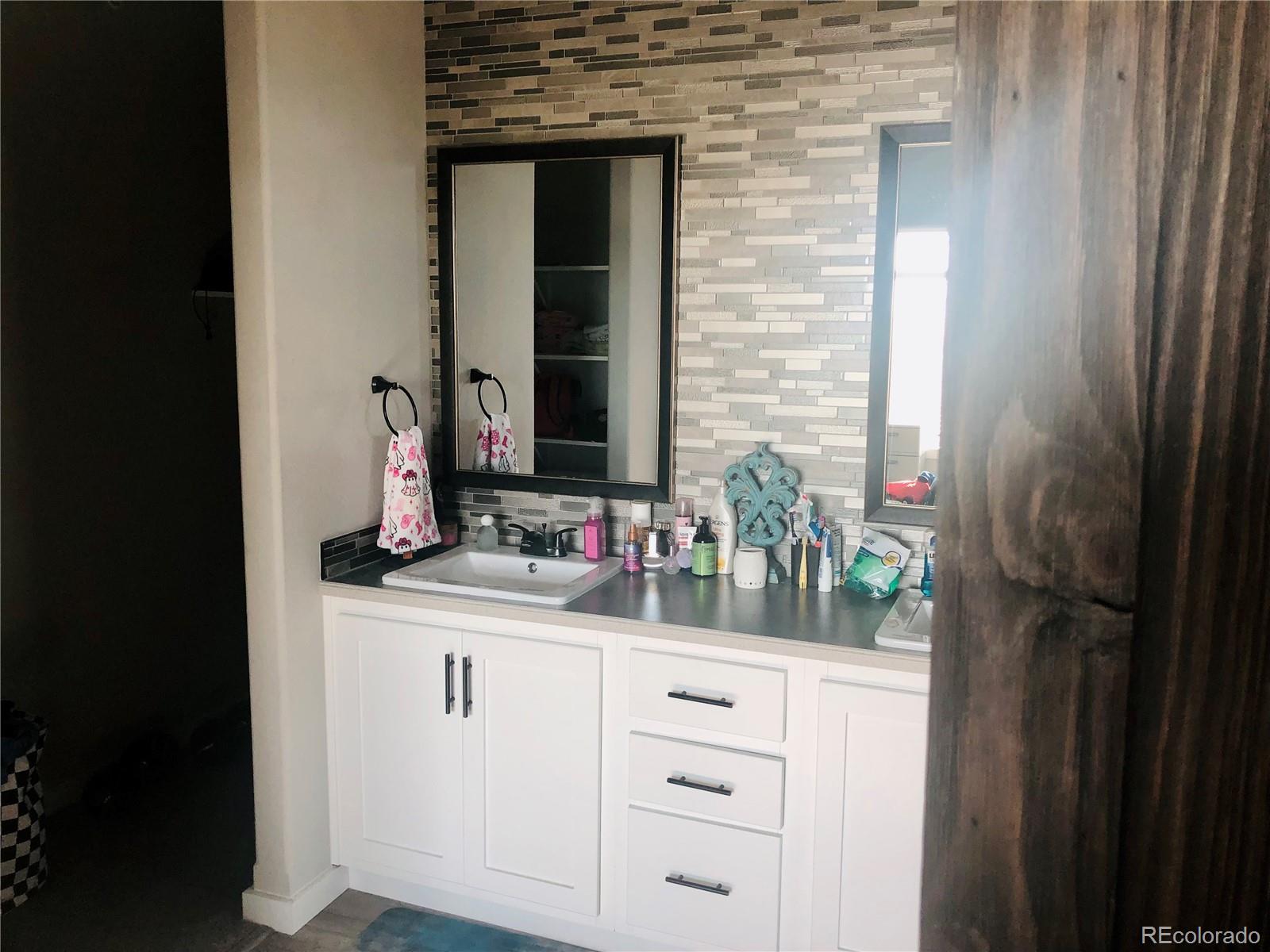 9251 Schumaker Road Bennett, CO 80102 - Photo 18 of 38 Gallery Image 18