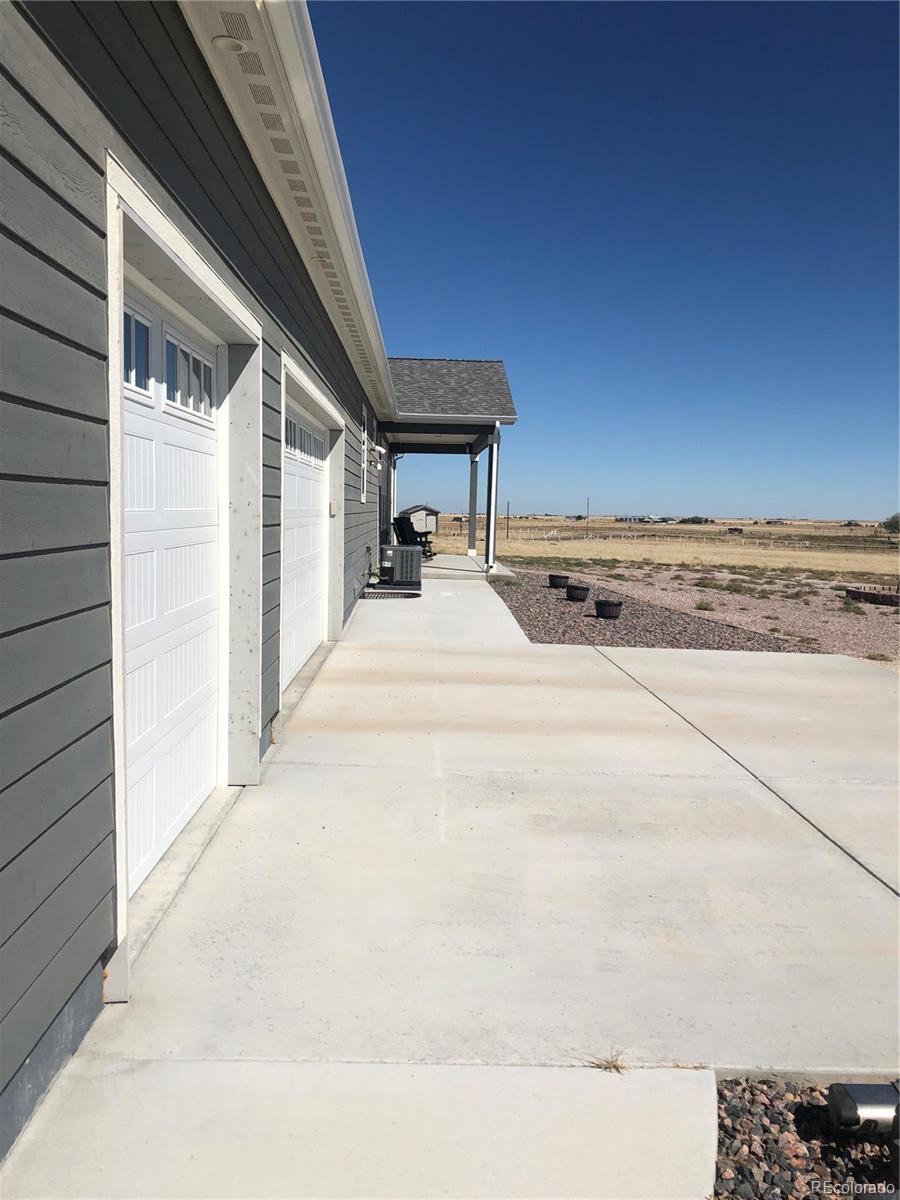 9251 Schumaker Road Bennett, CO 80102 - Photo 25 of 38 Gallery Image 25
