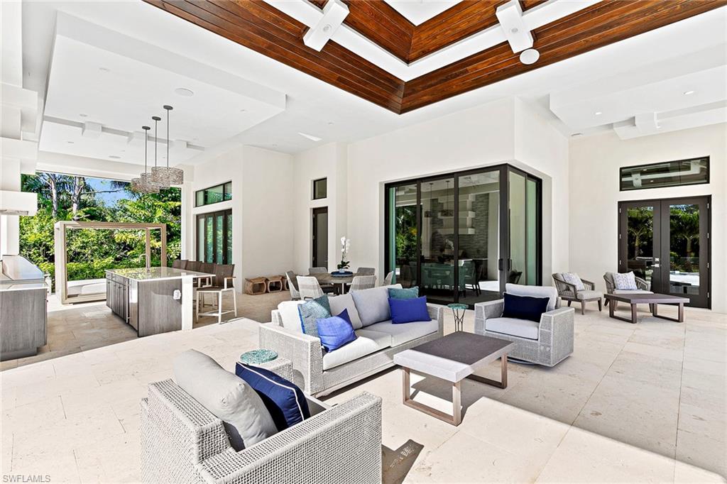 607 Myrtle Road Naples, FL 34108 - Photo 17 of 45 Gallery Image 17