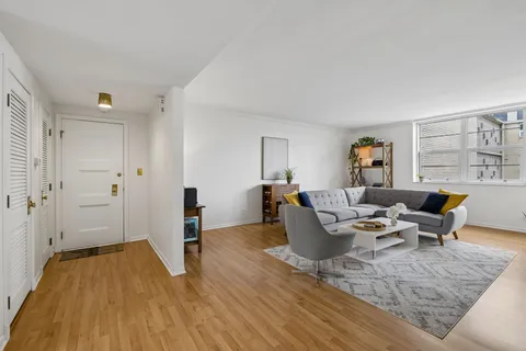 $380,000 | 3314 West End Avenue, Unit 601, Nashville, TN 37203