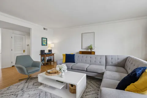 $380,000 | 3314 West End Avenue, Unit 601, Nashville, TN 37203