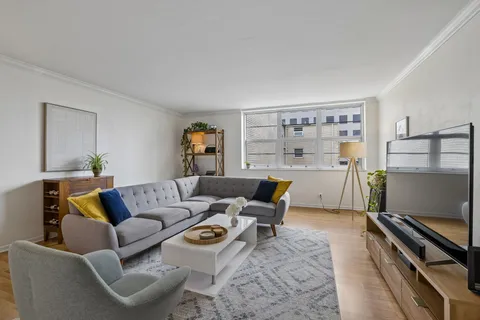 $380,000 | 3314 West End Avenue, Unit 601, Nashville, TN 37203