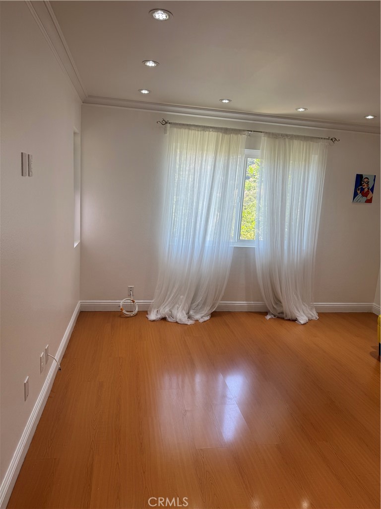 2940 North Verdugo Road, Unit 206 Glendale, CA 91208 - Photo 5 of 14